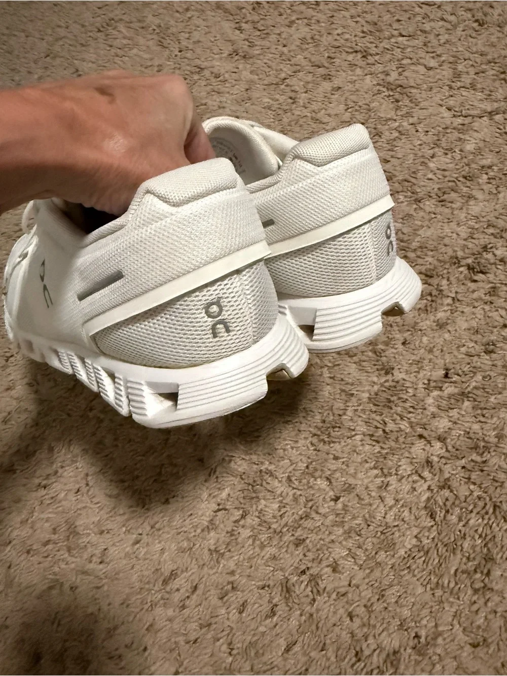 On Running breathable mesh